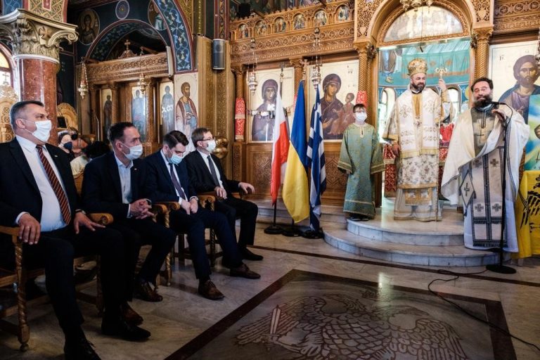 Εορτασμοί προς τιμήν της Εικόνας της Παναγίας Οστρομπράμσκα στην Αθήνα