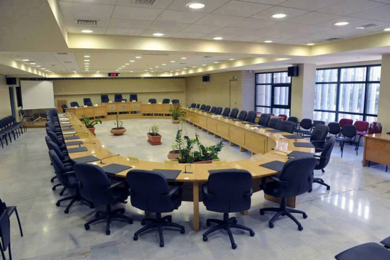 Τα Παραλειπόμενα Μιας «δια περιφοράς συνεδρίασης» του δημοτικού συμβουλίου.
