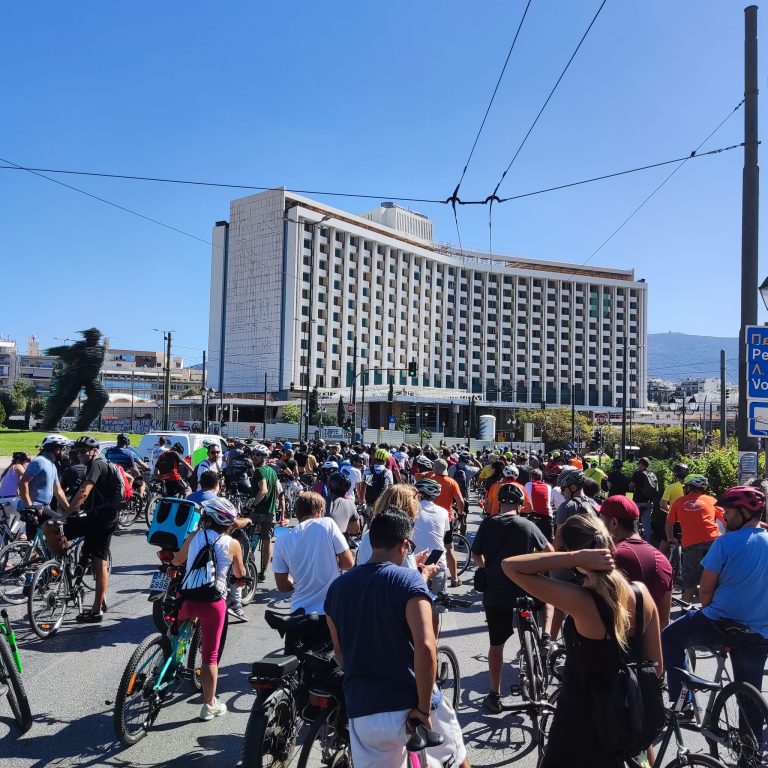 Κώστας Ραβάνης – Ποδήλατο και Ηλιούπολη