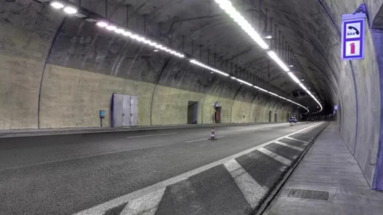 Η Σήραγγα Ηλιούπολης στο Olympia Forum ΙΙΙ