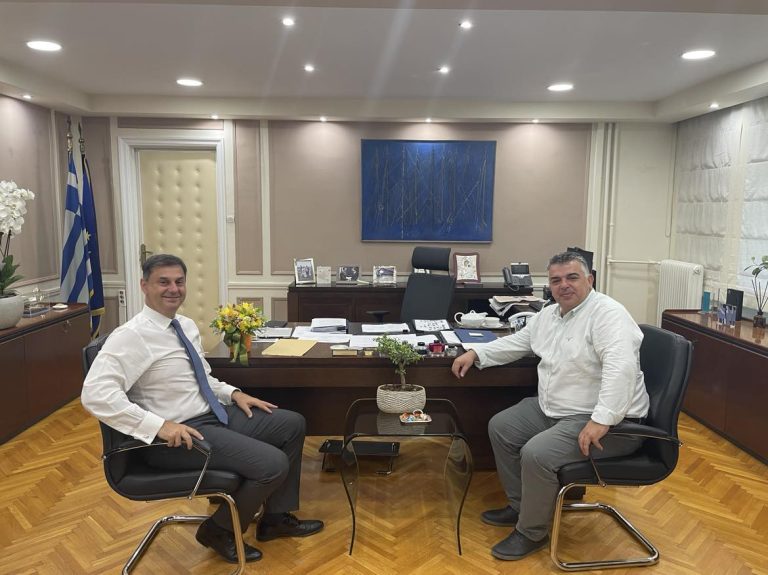 Συνάντηση του Υφυπουργού Οικονομικών με τον Υποψήφιο Δήμαρχο Γαβριήλ Αραμπατζή